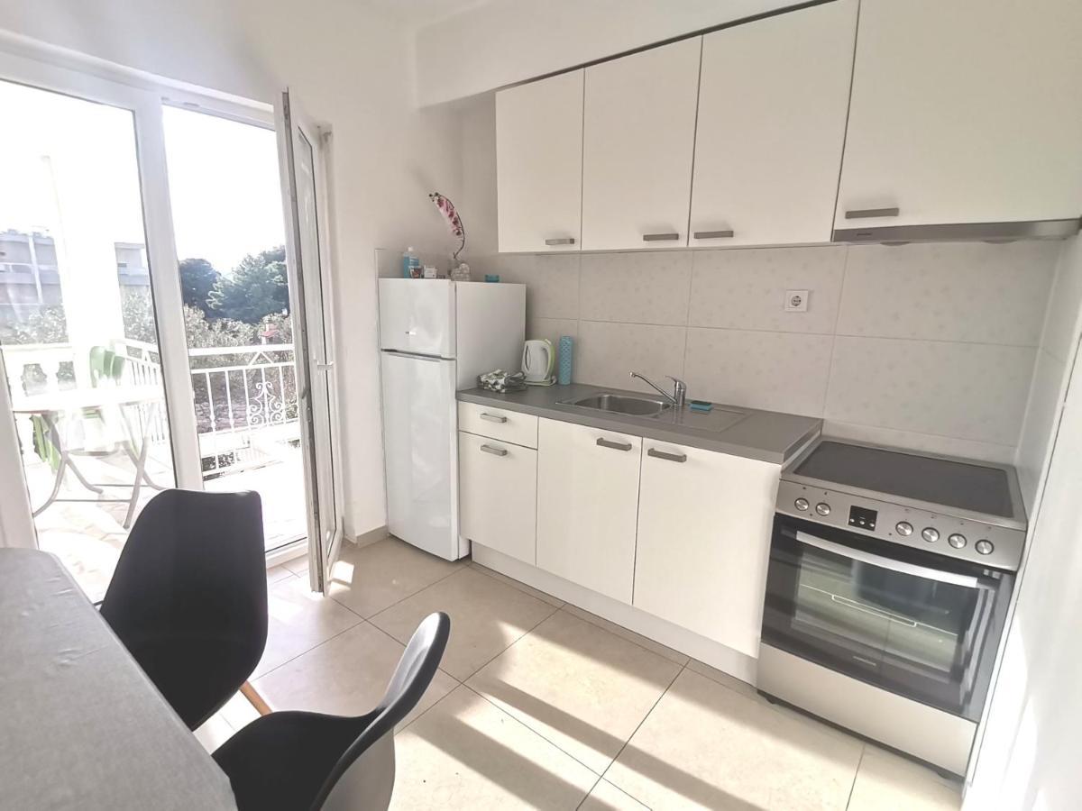 Superior Apt, 4 Rooms, 4 Bathrooms Promajna Exterior photo
